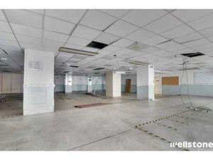 Location Commerce Paris 75018