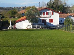 Vente maison 5 pièces 211 m² à Villefranque (64990)  449 000 €