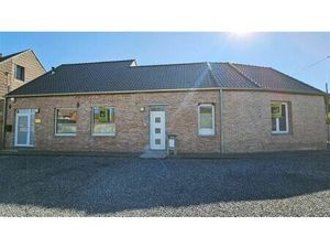 Maison à vendre avec jardin et 1 chambre   Angre (VBD58319)