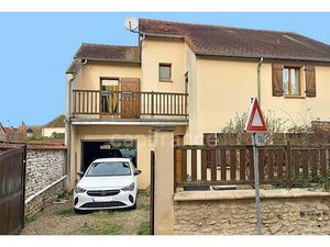 Maison familiale - Proche commerces  gare et A13