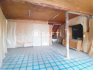 Vente immeuble 163 m² Frayssinet-le-Gélat (46250)