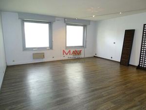 Location commerce 1 pièce 36 m² à Villeneuve-d'Ascq (59650)