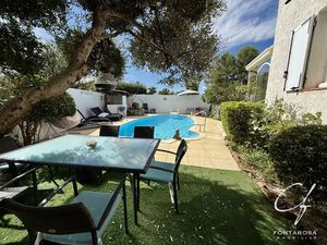 Très charmante villa au calme