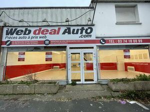 Location commerce 126 m² à Saint-Martin-lez-Tatinghem (62500)