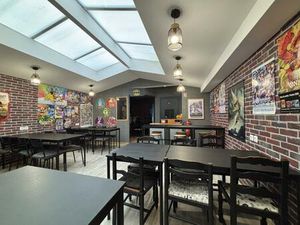 Location commerce 117 m² à Saint-Omer (62500)