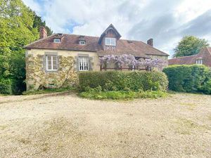 Location Maison à Argentan (61200) : à louer / 138m² Argentan