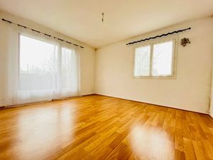 Vente appartement 3 pièces 61 m² à Saint-Junien (87200)  81 844 €