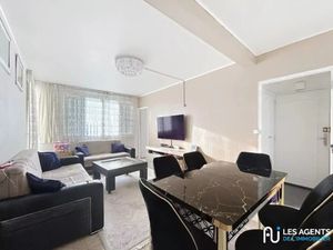 Vente appartement 3 pièces 53 m² à Saint-Jean-de-la-Ruelle (45140)  95 000 €