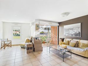 Vente appartement 2 pièces 49 m² à Hyeres (83400)  170 000 €