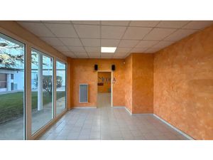 Local professionnel de 60 m2 avec parkings Marseille 13e