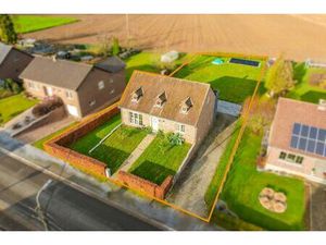 Villa à vendre à Chemind de l'Andelaine  36 Bombaye (VBD58270)