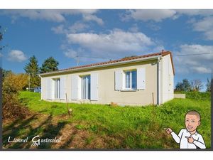 Maison contemporaine de plain-pied à vendre trois pièces 85 m² à ARVEYRES (33)