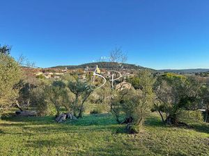 Lorgues A vendre - Terrain consctructible 1244 m²