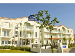 Vente appartement 4 pièces 54 m² à Saint-Gilles-Croix-de-Vie (85800)  126 944 €