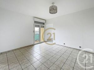 Appartement F4 à louer - 4 pièces - 72 m2 - Sochaux - 25 - FRANCHE-COMTE