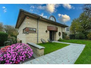 Villa à vendre avec garage et terrasse   Rebecq (VBD58181)