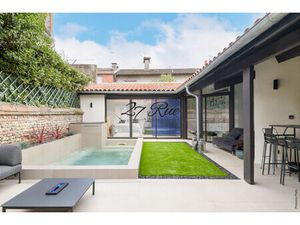 TOULOUSE GUILHEMERY - MAISON EXCEPTIONNELLE RENOVEE AVEC PATIO E
