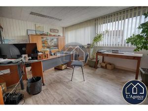 Vente appartement 98 m² à Dreux (28100)  149 000 €