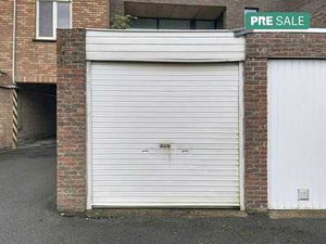 Garage box à vendre dans un emplacement privilégié au centre