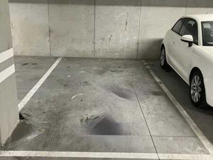 Place de parking couverte à louer