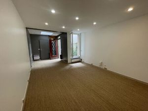 Vente commerce 1 pièce 27 m² Paris 15 (75015)