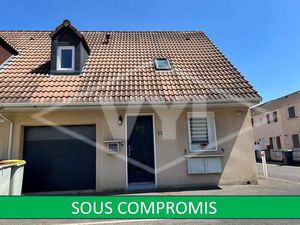 Vente maison 5 pièces 85 m² Combs-la-Ville (77380)