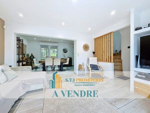 Maison rénovée à vendre à Audun-le-Tiche 4 chambres  terra
