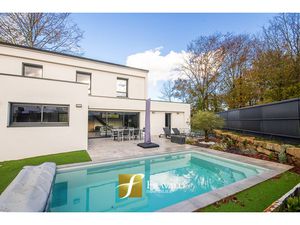 VANNES - BELLE CONTEMPORAINE AVEC PISCINE
