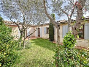 VILLA DE PLAIN-PIED MEUBLEE A PERNES LES FONTAINES