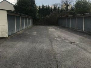 Vends 3 garages loués