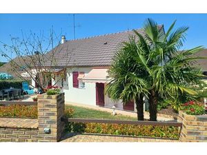 Maison Lorrez-le-Bocage-Préaux 75 m² T-3 à vendre  176 000 €