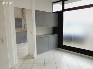 A louer local professionnel