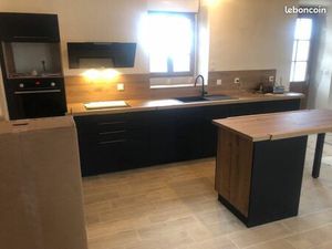 Maison T6 entièrement rénovée