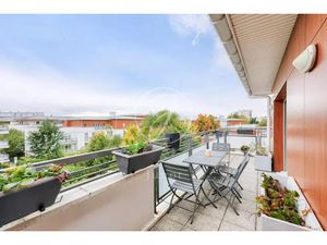 Vente appartement 5 pièces 102.15 m² à Rueil-Malmaison (92500)  690 000 €