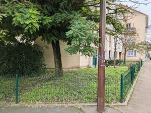 Garage à louer à METZ STE THERESE
