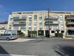 Appartement Fleury Les Aubrais 4 pièce(s) 86 m2