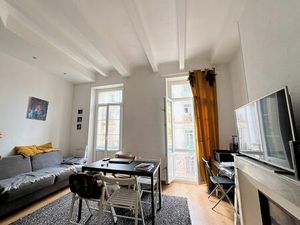 Vente appartement 3 pièces 58 m² Hyères (83400)