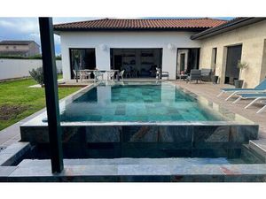 Maison Saint-Alban 167.23 m² T-6 à vendre  650 000 €