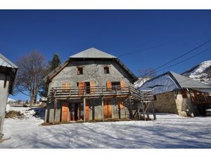 Dpt Alpes de Haute Provence (04)  à vendre ALLOS Maison 12 pièces Idéal famille  gîte où A
