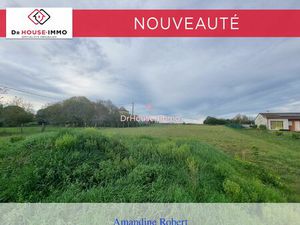 Terrain constructible 2357 m² à St Aubin de Lanquais