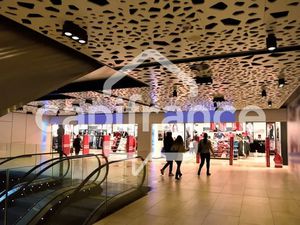 À VENDRE – POINT DE RESTAURATION IDÉAL GRANDES ENSEIGNES CENTRE COMMERCIAL