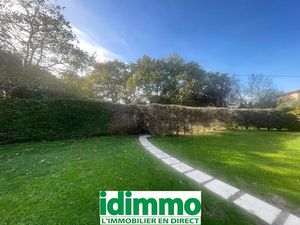 Vente terrain 1000 m² à Roques (31120)  179 000 €