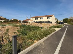 Vente terrain 317 m² à Meyreuil (13590)  155 000 €