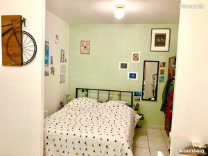 T1 bis meublé + cour à Pont de Beauvoisin Centre (Savoie)