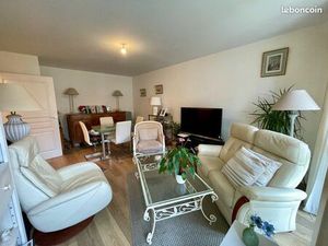 Apparemment à louer