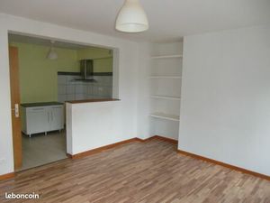 T2 1er étage 55m2 St Ours les Roches