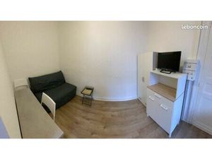 Studio meublé toutes charges comprises (eau edf internet)