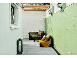 Maison meublée + terrasse + Cave en location