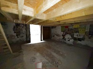 Vente locaux professionnels 1 pièce 48 m² à Clermont-Ferrand (63000)  29 000 €