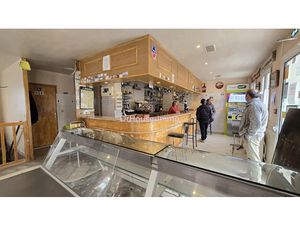 Vente locaux professionnels 260 m² à Sucy-en-Brie (94370)  860 750 €